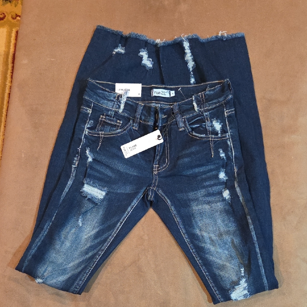 Rue21 Dark Blue Distressed Cropped Jeans